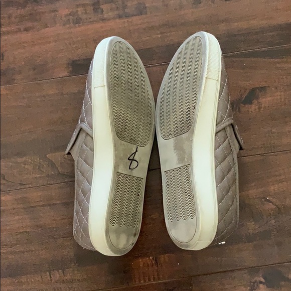 Steve Madden Quilted Endell Slip On Sneaker - Picture 4 of 5